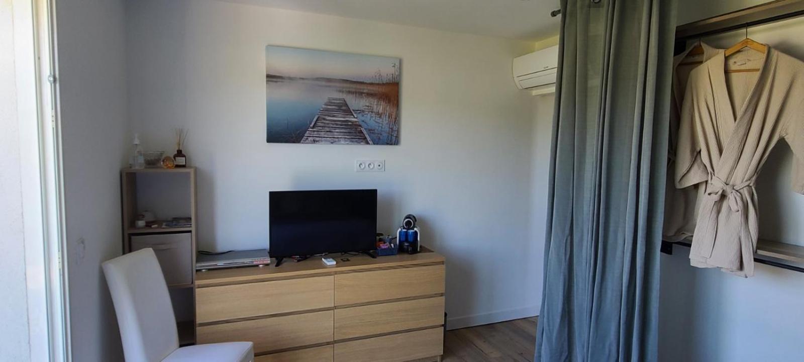 Chambre L A Tavel Екстер'єр фото