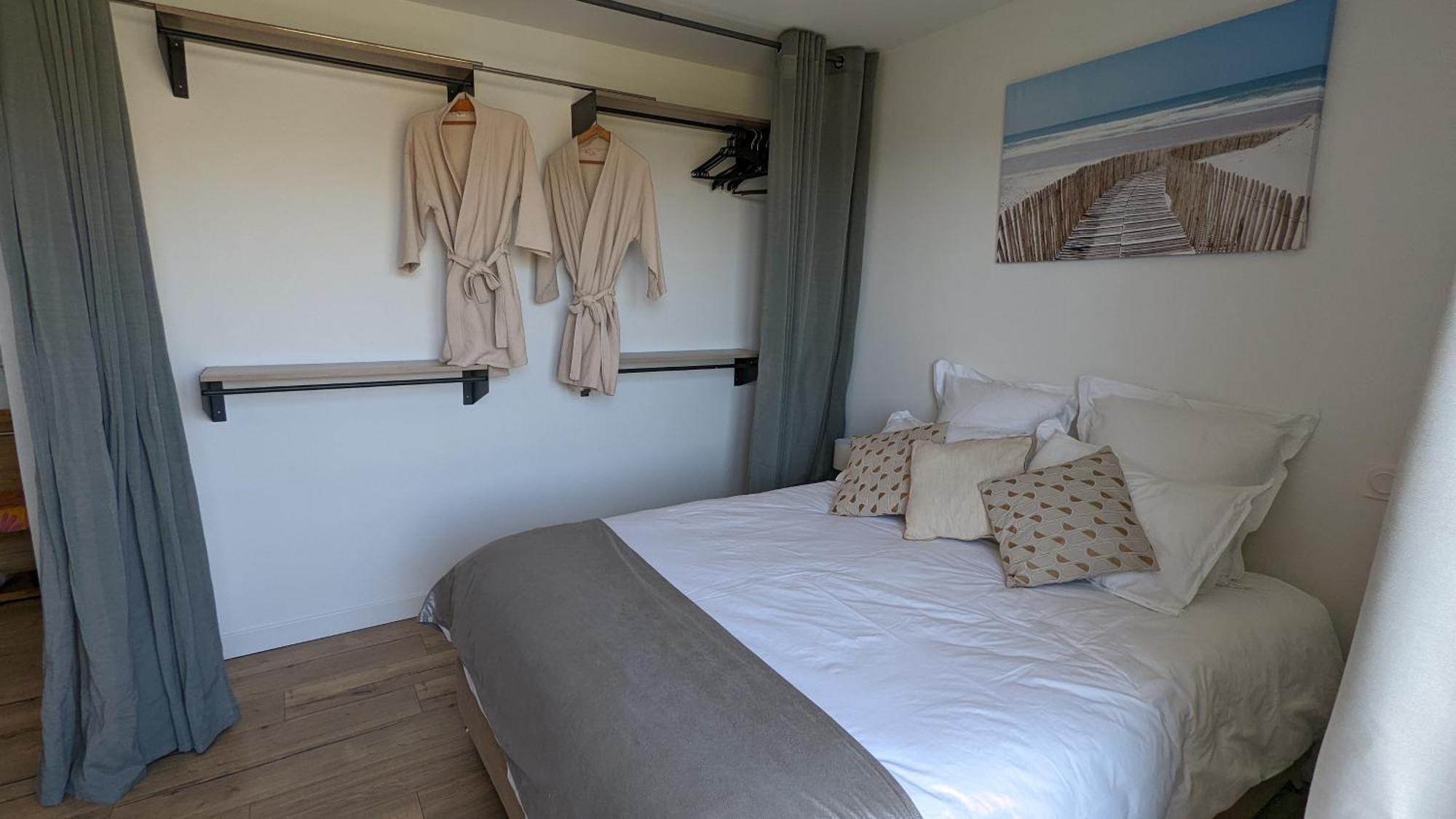 Chambre L A Tavel Екстер'єр фото